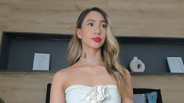 Maramuset stripchat live cam model