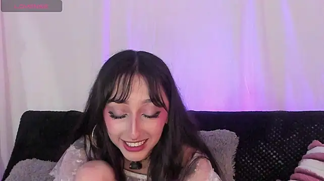 v1cky_ stripchat live cam model
