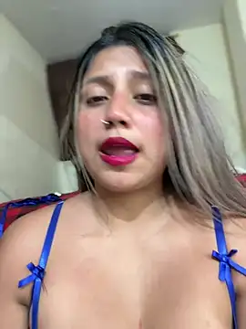 -Adrilux- stripchat live cam model