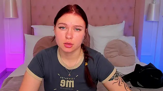 LizyBex stripchat live cam model