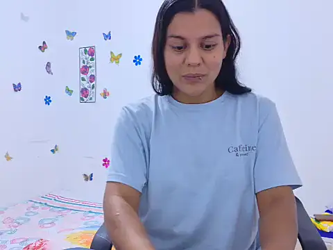 MiaBellefort stripchat live cam model