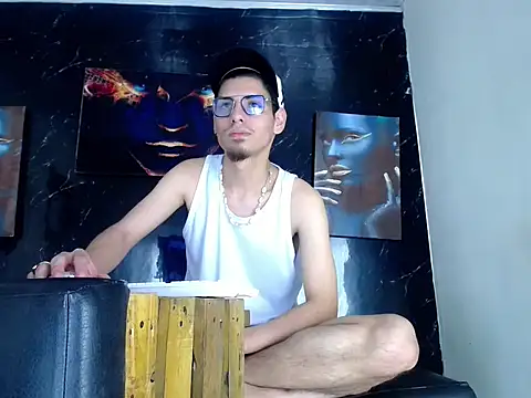 JaxM_ stripchat live cam model