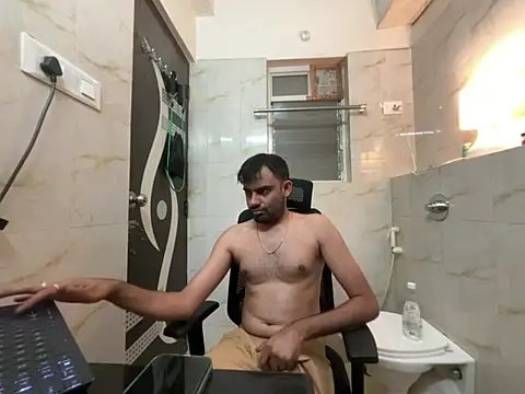 king_kong_india1 stripchat live cam model