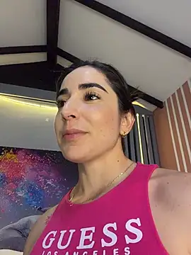 Vicky-Andrade stripchat live cam model