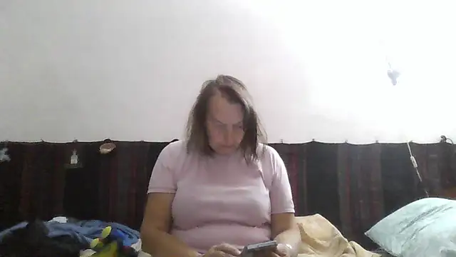 AnnaLive570 stripchat live cam model