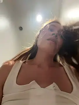 nicole111 stripchat live cam model