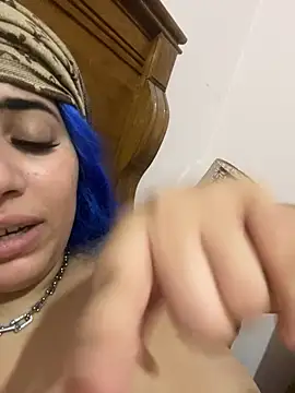 ReemSexy stripchat live cam model
