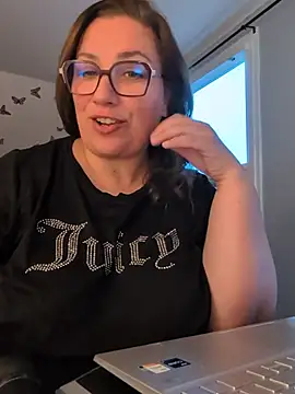 Canadian_BBW stripchat live cam model