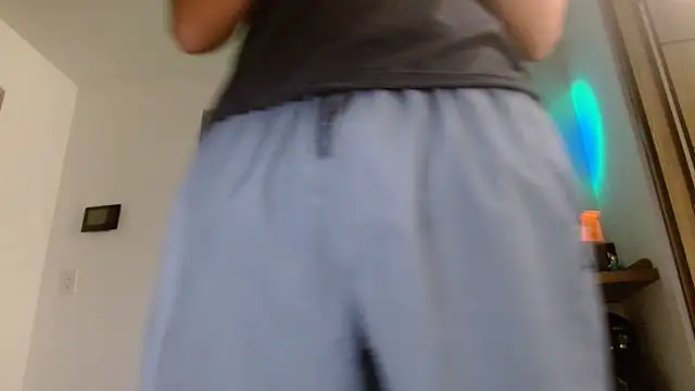 SexyBoy-Bigclit stripchat live cam model