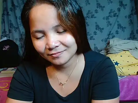 Lenasis stripchat live cam model