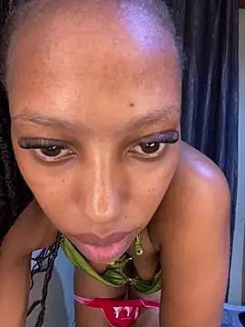 Sexylatisha stripchat live cam model