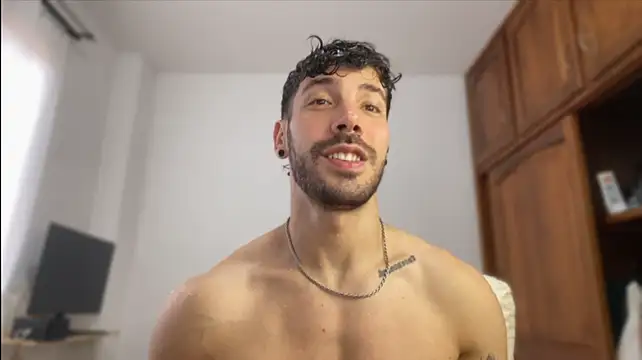 Guyinthemountain stripchat live cam model