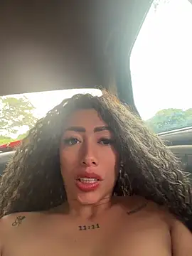 roxyrougee stripchat live cam model