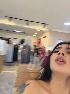 clarachanelricek stripchat live cam model