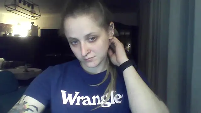 LeaWetGirl stripchat live cam model