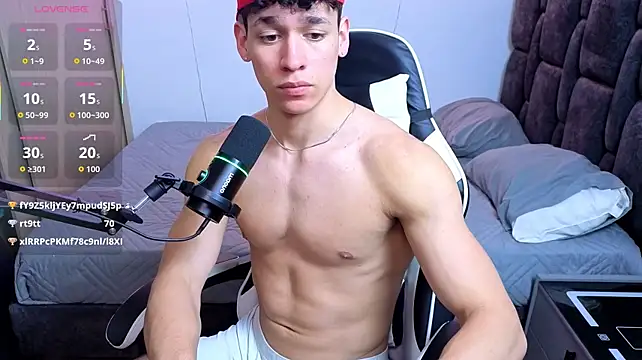 Luke_Muscle stripchat live cam model