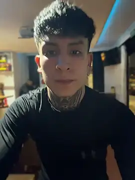 _Tomy08calderon stripchat live cam model