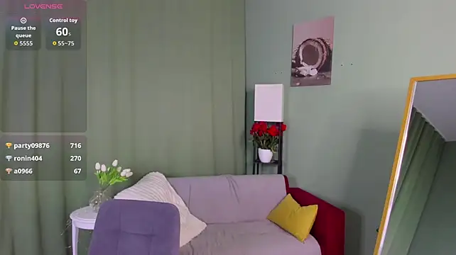LeticiaRomano stripchat live cam model