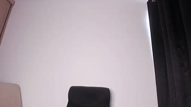 Stefannyevans_ stripchat live cam model