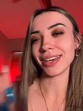 Tiny-Mimi stripchat live cam model