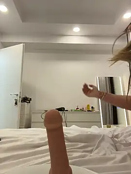 IsabellaEtthan stripchat live cam model