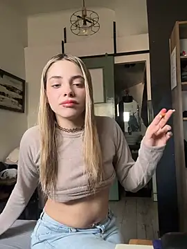 GiulianaChirino stripchat live cam model