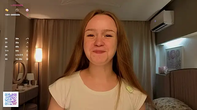RebbeccaKhela stripchat live cam model