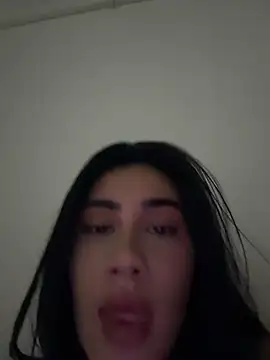 clarachanelricek stripchat live cam model