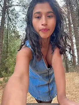 sexi_noemi stripchat live cam model