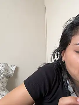 Liissa_cute_ stripchat live cam model