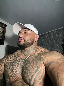 criss_zander292 stripchat live cam model