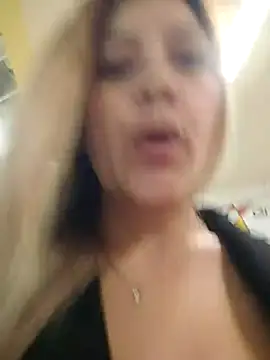 alana_69 stripchat live cam model