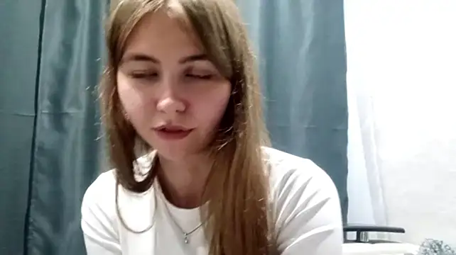 AnnettaHosaka stripchat live cam model