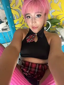 LiliSakuraXXX stripchat live cam model