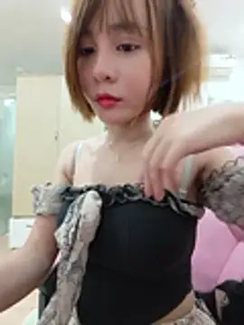 MiuMiu-Love68 stripchat live cam model