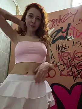 Haze24Red stripchat live cam model
