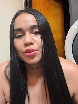 Victoria_Lunaa stripchat live cam model