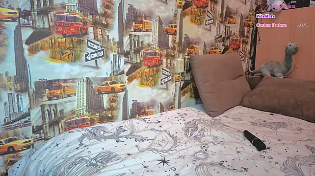 RedGT3RS stripchat live cam model