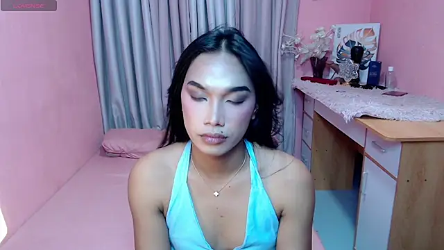 Herbielustts stripchat live cam model