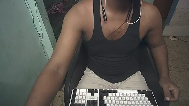 Tamil_KDD stripchat live cam model
