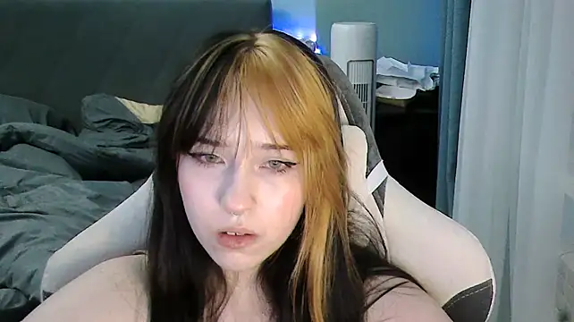 EvaMorf stripchat live cam model