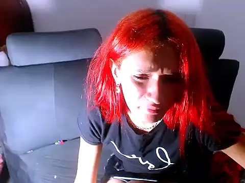 vaiolethts stripchat live cam model