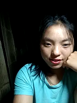 Scrawny-ko stripchat live cam model