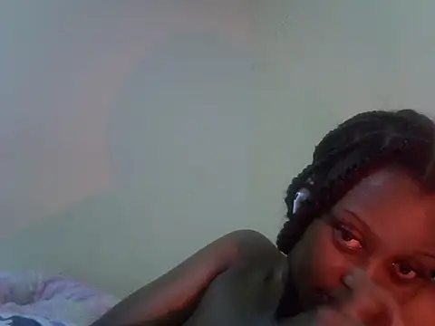 ebony_petite9 stripchat live cam model