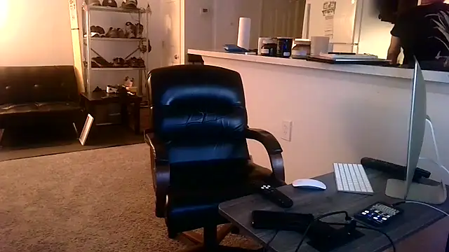 Q1357q stripchat live cam model