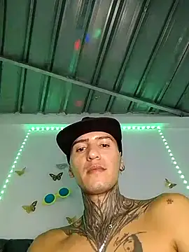 Camilo_Tattoo stripchat live cam model