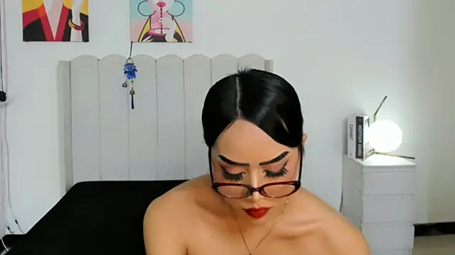 MirandaSterling stripchat live cam model