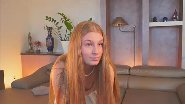 RuthHoch stripchat live cam model