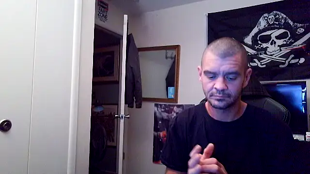 rustynutz23 stripchat live cam model