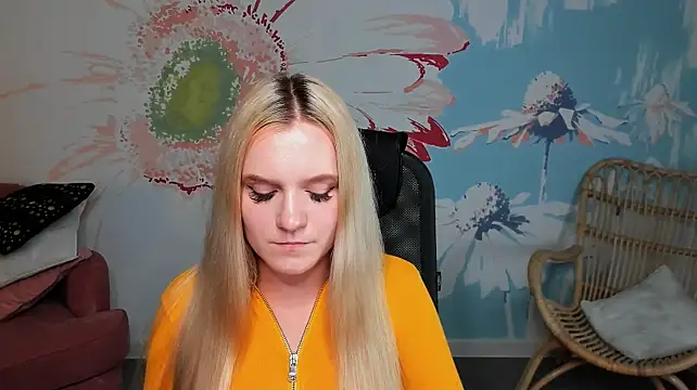 SherriButlers stripchat live cam model